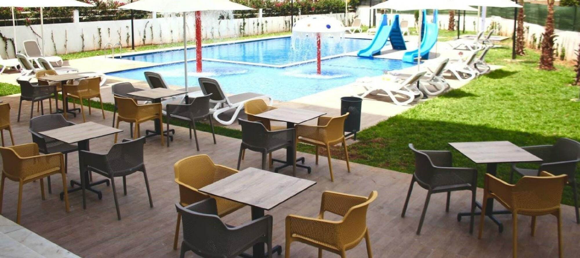 L'Escale Suites Residence Hoteliere By 7Av Hotels Mohammedia Exterior photo